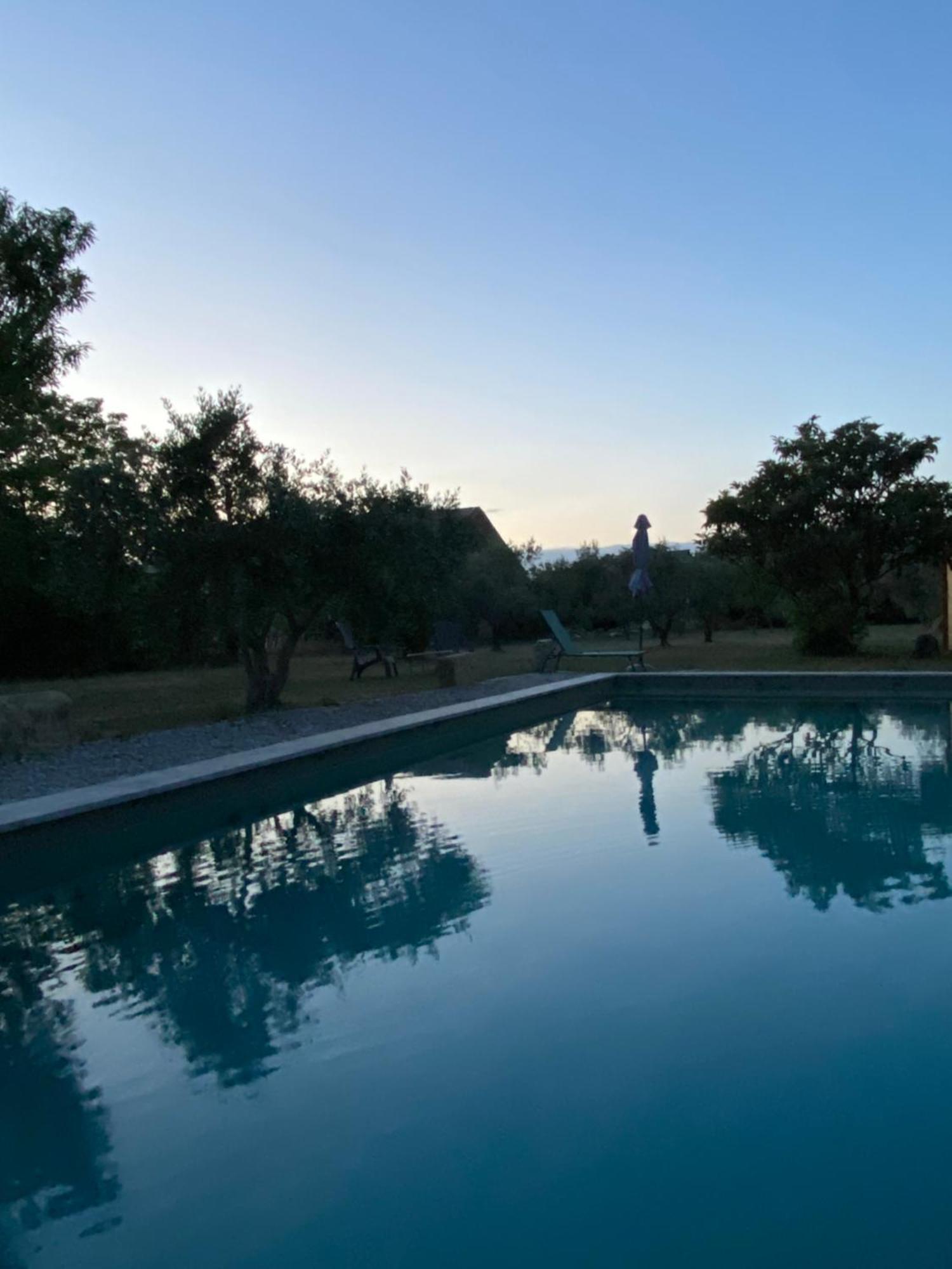 Bed and Breakfast le Nomade en Provence Bouchet  Exterior foto